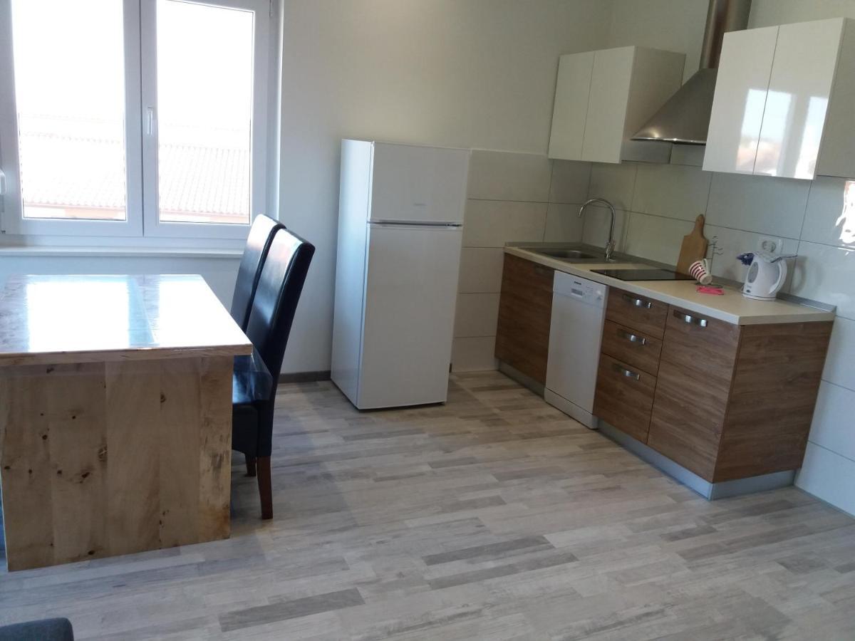 2 Bedroom Apartment Peroj Fažana Eksteriør bilde